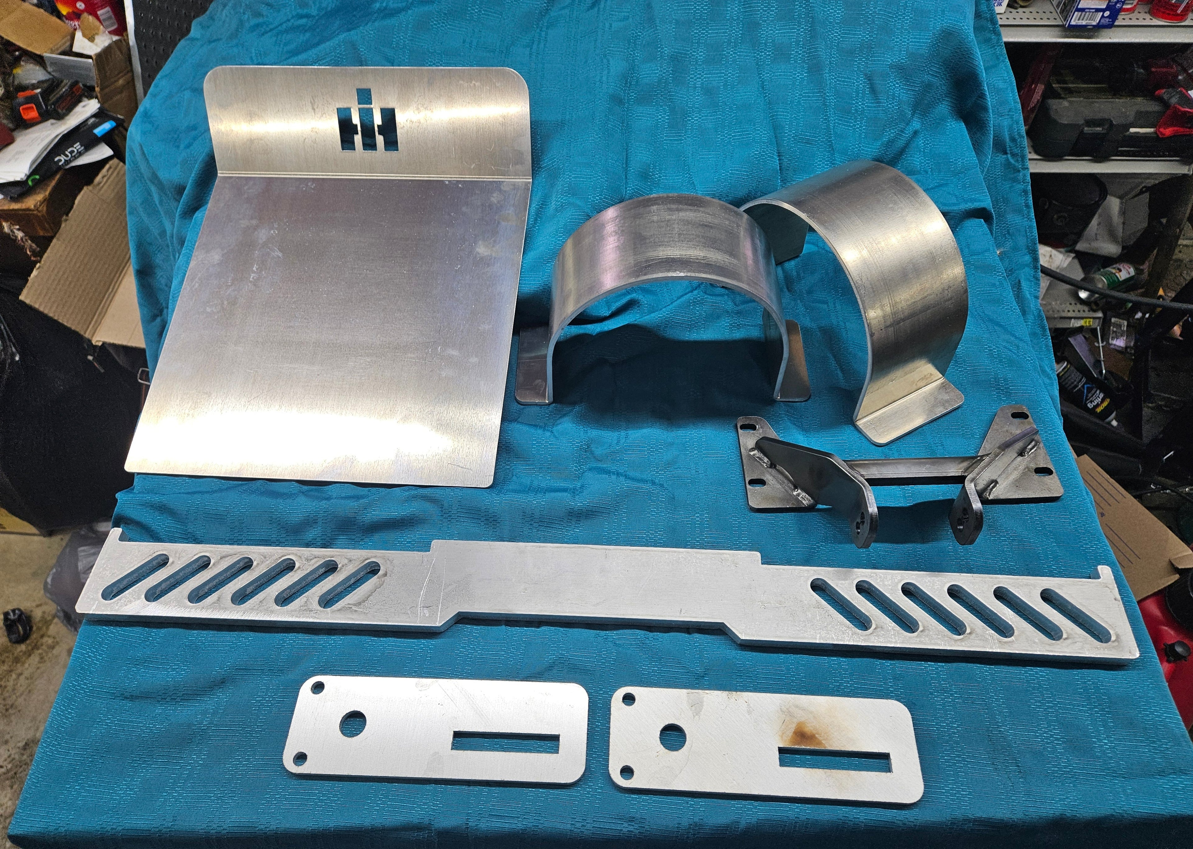 Pulling Parts-Chassis, Seatbox and Fenders