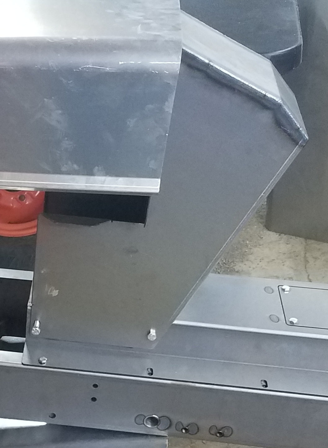 Pulling Parts-Hoods, Dash Towers, Grills
