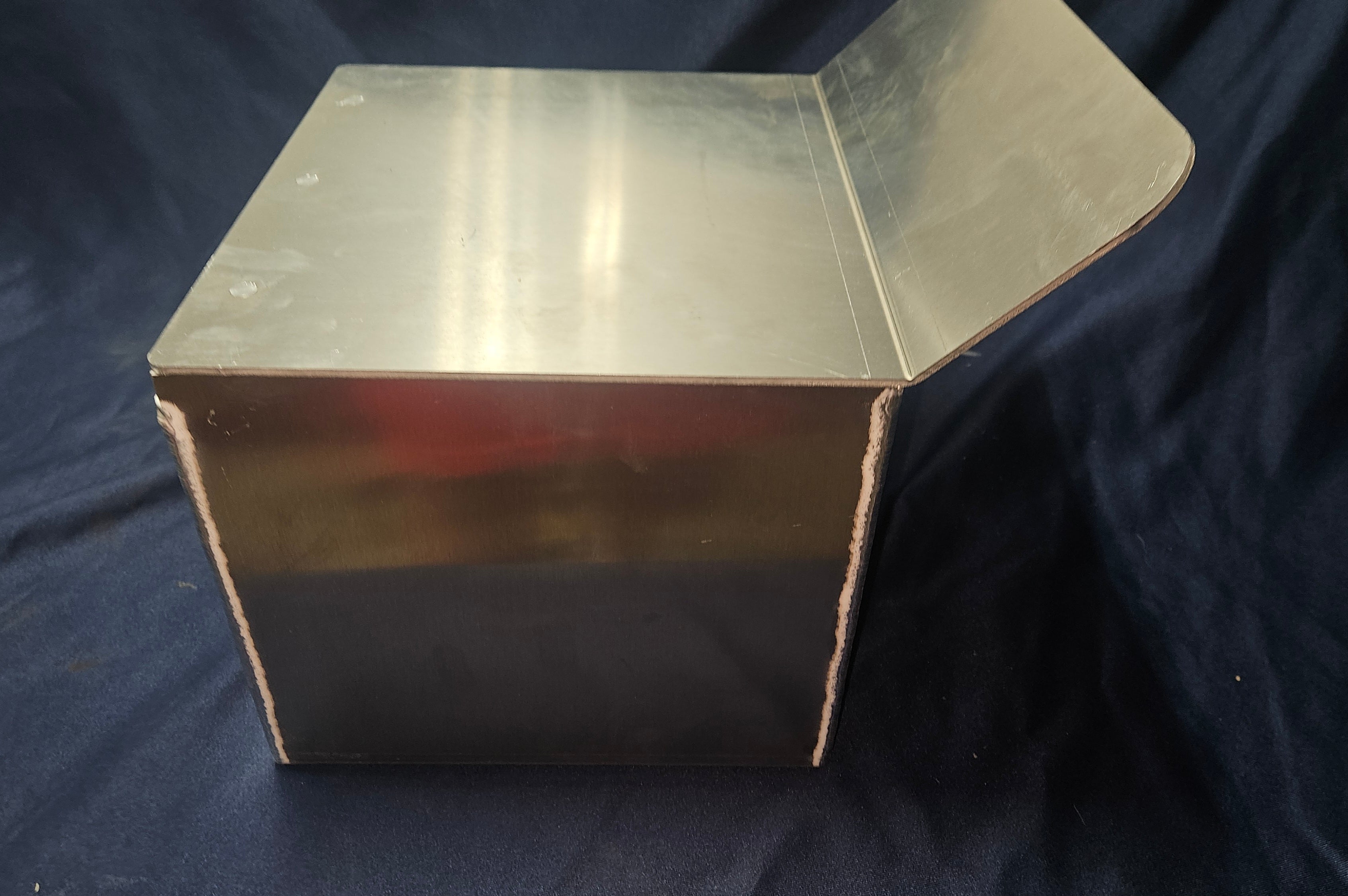 Narrow Frame Seatbox