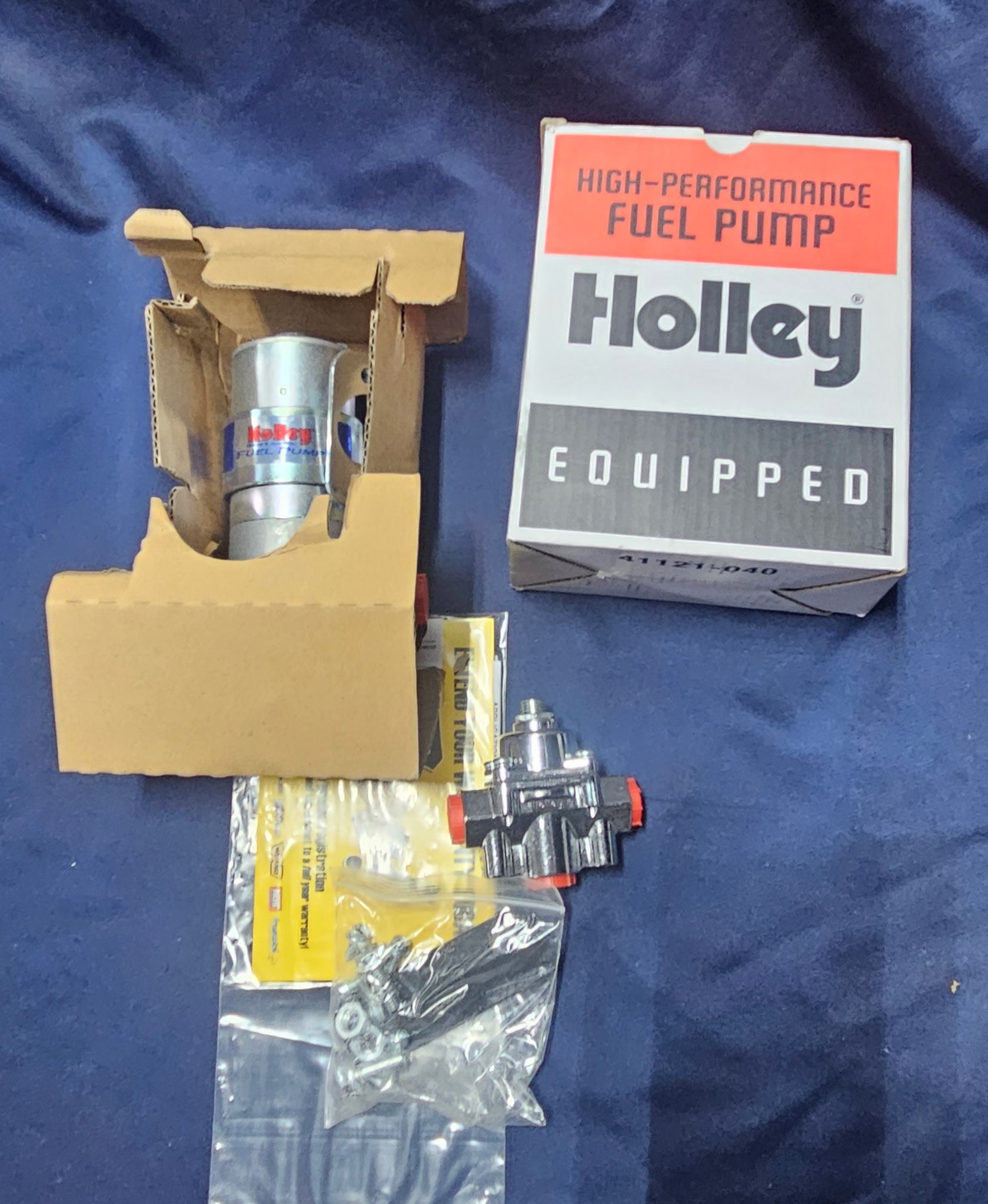 Holley Blue Fuel Pump with Regulator