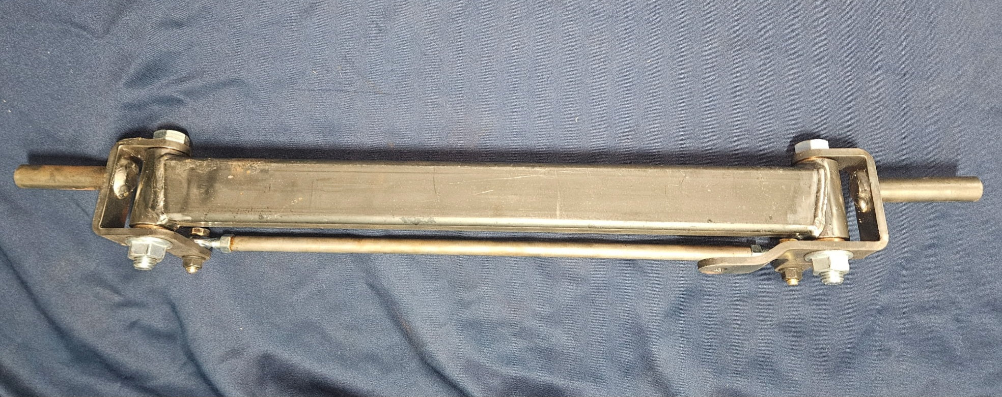 Wide Frame Weld/Bolt On Tubing Axle