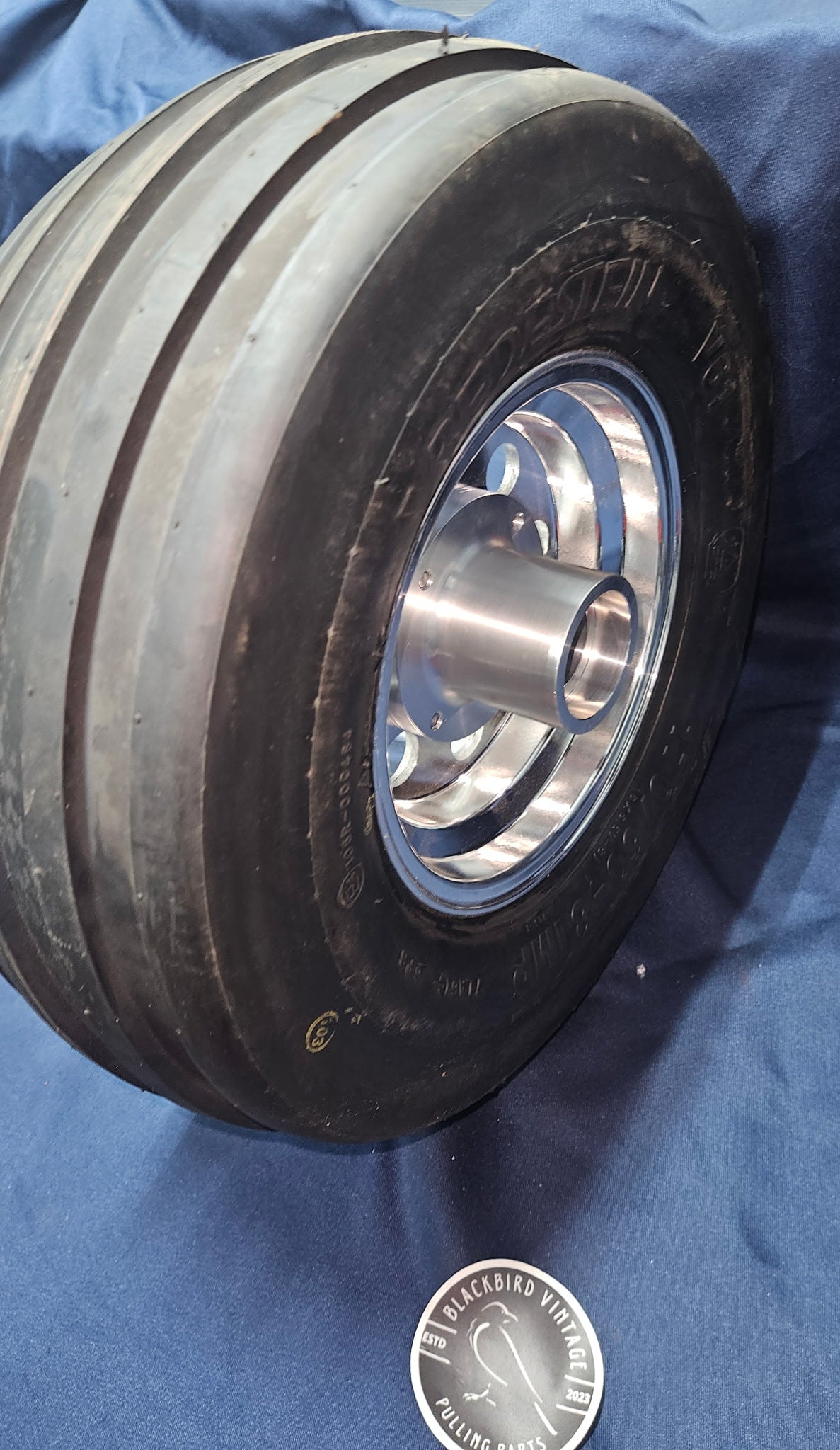Wide 90mm Cast Aluminum Wheels With V61 And Premium Hubs