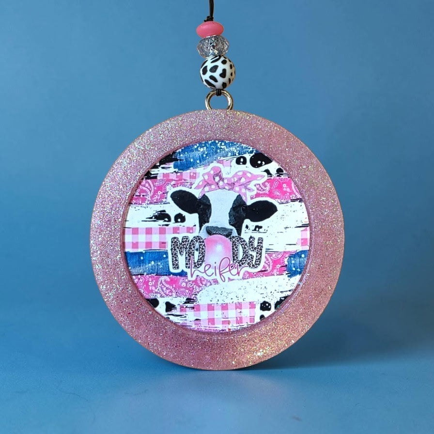 Moody Heifer, With Bubblegum Freshie