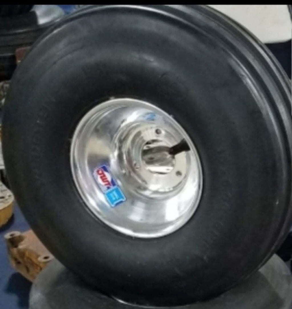 Douglas 6x5 Wheels With 15x6x6 V61 Tires